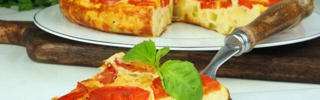 Fritata od tikvica i povrća, ukusnija od pice