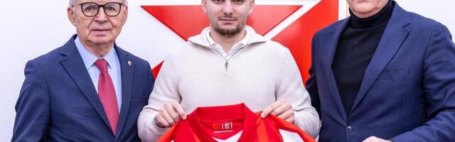 Patriotska misija Zvezde: “Grešni” desni bek ide na pozajmicu, sada se zna i gde