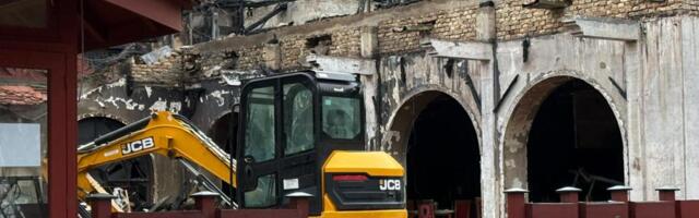 Požar koji je potresao Palić! Izgoreo restoran sa tradicijom dugom 170 godina, meštani sumnjaju da nije slučajno? Tužilaštvo istražuje da li je vatra podmenuta