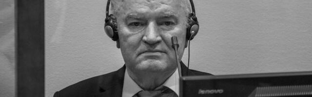 Ratko Mladić ponovo imao moždani udar? Sin Darko Mladić: "Prebacili su ga u bolnicu, javiće mi dalje..."