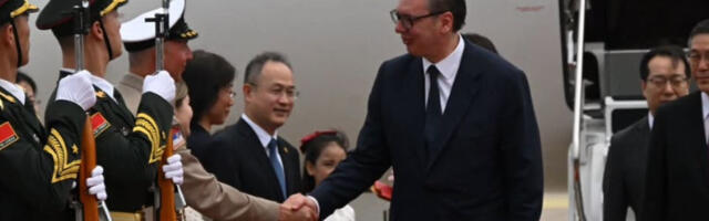 Vučić se oglasio po sletanju: “Srbija i Kina grade odnose koji su među najsnažnijima u svetu” (FOTO)