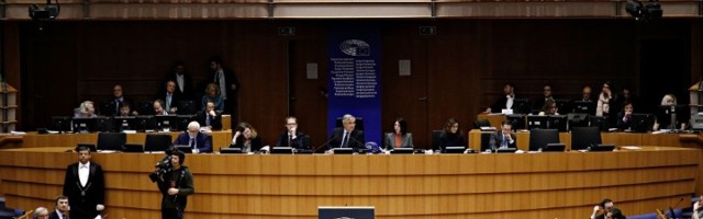"EU znala i ranije o aferama iz izveštaja EP, to sad rekla - zbog Vučića"