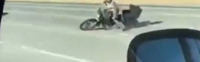 OGULIO SE KO BANANA! Pametnjaković naučio lekciju na težak način, OVO BOLI I KAD SE GLEDA!