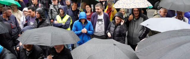 Protest komunalnih radnika: Nove firme su bacanje para