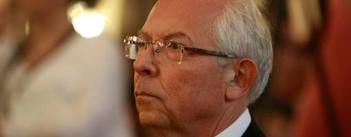 Kon: Nećemo dozvoliti da virus nastavi da se masovno razmnožava