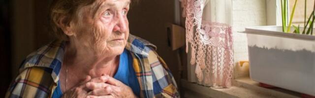 PENZIONERKA OSTALA BEZ CELE UŠTEĐEVINE: Prevaranti joj obećavali kule i gradove i na OVU FORU IZVUKLI BRDO LOVE