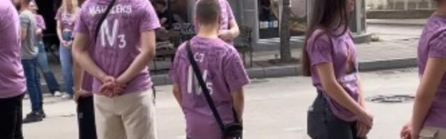 Incident tokom tišine u Požarevcu: Muškarac mahao SEKIROM ispred gimnazije
