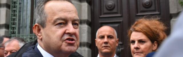 Dačić: Policija se posle pada nadstrešnice u NS bavila spasavanjem ljudi