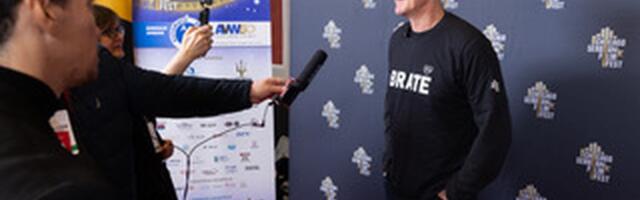 Stiv Ker i članovi Golden Stejta na projekciji filma o Dejanu Milojeviću