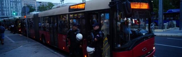 VAŽNO ZA SVE GRAĐANE! Menja se režim javnog prevoza za Novu godinu: Noćne linije kreću ranije, posebne ture u ponoć!