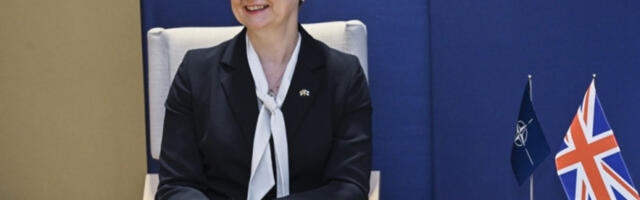 Купер: Иран не може да држи глобалну економију као таоца