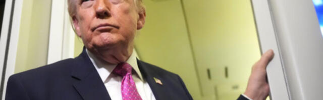 Трамп брани разумнију иранску власт али прети јачим ударима