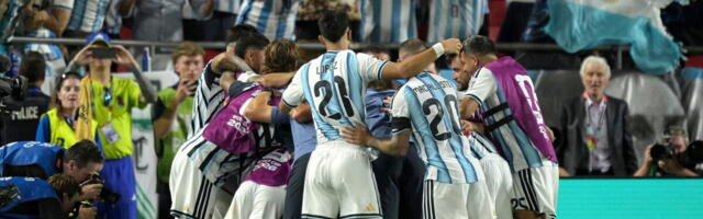 CELA ENGLESKA STRAHUJE OD OVOGA: Argentina ovakve mečeve jednostavno ne gubi...