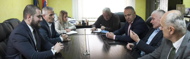 Ministar Zukorlić u radnoj posjeti Priboju