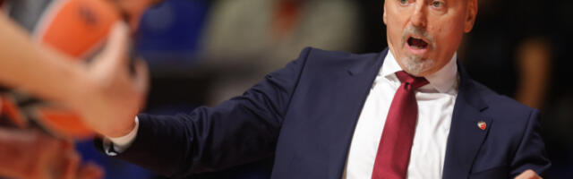 NE MOŽETE DA SHVATITE KAKO SE OSEĆAM Obradović govorio o problemima sa kojima se suočava Zvezda