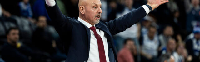 Obradović vikao na igrače Zvezde: Ljudi, uozbiljite se ili je sezona gotova (VIDEO)