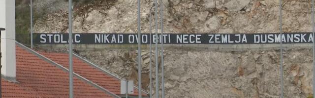 ZAŠTO NA BALKANU MURAL NIJE SAMO MURAL, A GRAFIT NIJE SAMO GRAFIT: Sukob u Stocu i stari konflikti koji i dalje tinjaju ispod površine