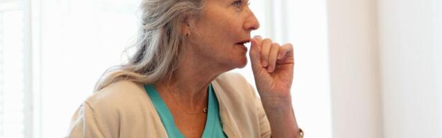 PULMOLOZI UPOZORAVAJU SRBE DA SE NE ZAVARAVAJU, VEĆ HITNO KOD LEKARA: Ako stalno KAŠLJUCATE, to može biti SIMPTOM..