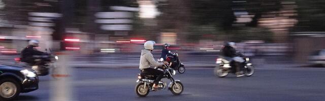 Agencija za bezbednost saobraćaja apeluje: Opreznije u vožnji zbog većeg broja motociklista na putevima