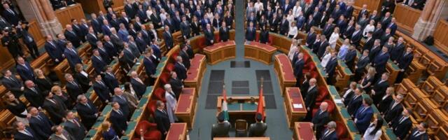 Parlament Mađarske glasa o amandmanu na Ustav koji predviđa smenu predsednika Šuljoka: „Kraj ekonomske i političke mafije Viktora Orbana“