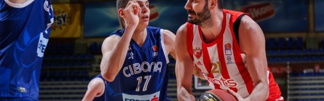 Zvezda uhvatila zalet za Podgoricu: Kiša trojki i laganica protiv Cibone