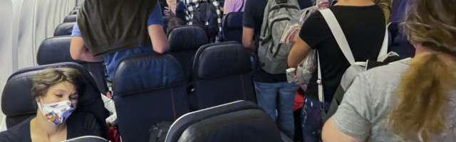 Posle ovoga neće vam pasti napamet da dremate u prevozu sa oslonjenom glavom uz staklo!