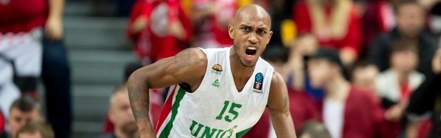 Snajperista Džamar Smit MVP Evrokupa