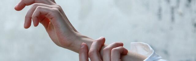 Šta se dešava sa telom kada pucketate prste?