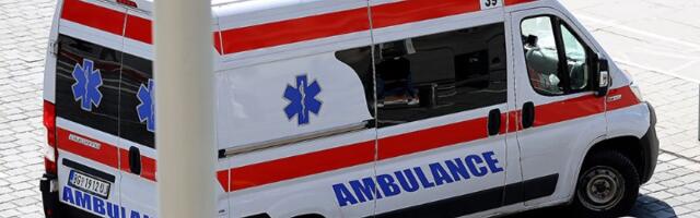 Zakucao se u zid, preminuo na licu mesta