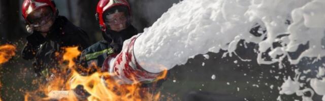 "DETONACIJA SE ČULA DALEKO, LETELI SU GELERI": Sin muškarca koji je povređen u eksploziji u Zrenjaninu otkrio detalje!