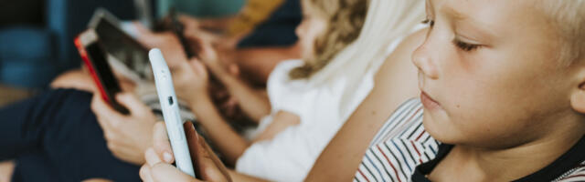 Sve je više dece sa prekomernom težinom: Sve je manja fizička aktivnost, a sve veća zavisnost od interneta i ekrana