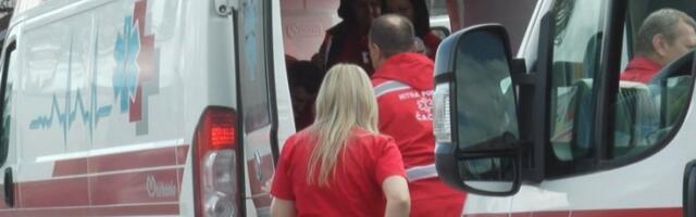 MUŠKARAC TEŠKO POVREĐEN NAKON PREVRTANJA TRAKTORA! Hitno prebačen za Kragujevac!