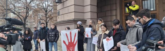 Niški studenti u ponedeljak na PMF-u