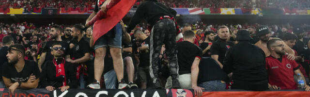 DRAMA U PRIŠTINI! Odjeknuli HICI tokom meča Srbije i Albanije, palo i HAPŠENJE! (VIDEO)