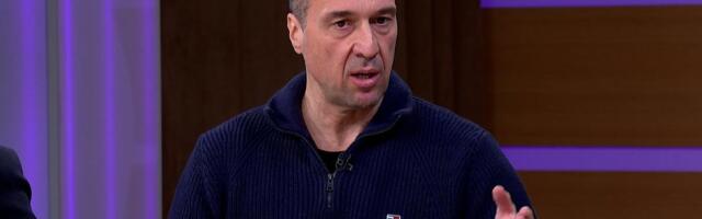 PRVO OGLAŠAVANJE MLADENA MIJATOVIĆA NAKON UDAJE DEE ĐURĐEVIĆ: Novinar otkrio da li je u kontaktu sa voditeljkom: "Lepo je sve što joj se dešava..."