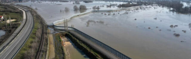 Грчка планира додатно да продужи ограду на реци Марици