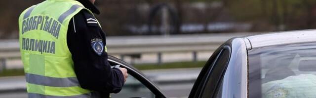 VOZILI PREKO OGRANIČENJA I POD DEJSTVOM DROGE Prijave protiv dva vozača