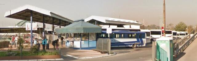 Učenici Gimnazije u Lazarevcu ublokiraju Lastine garaže