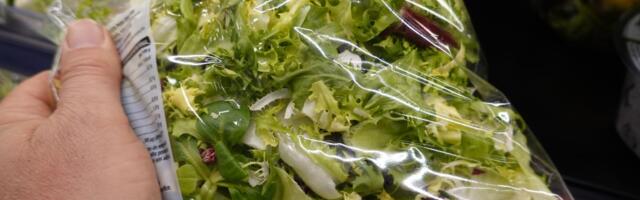 Praktično ali opasno: Možda bi trebalo dvaput da razmislite pre nego što kupite salatu iz kese