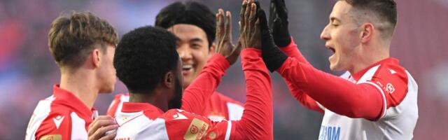 Zvezda "petardom" demolirala Novi Pazar i vratila se na vrh Superlige! Ovusu i Kostov dominirali, prvenac Enema iz penala /VIDEO/