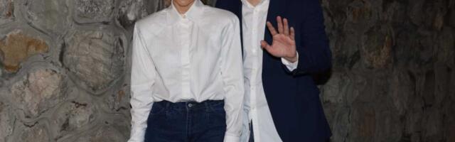 MUŽ JAVNO PRIZNAO DA BI JE PREVARIO, A ONA POKUŠALA DA IZBEGNE MEDIJE! Pevačica stigla sa nastupa, pa bežala po aerodromu