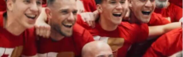 Evo kako je izgledalo slavlje u svlačionici Zvezde nakon pobede u derbiju i osvajanja nove titule