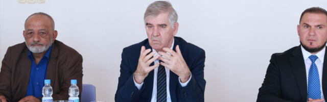 Ministar Beriša u Sremskim Karlovcima i Novom Sadu