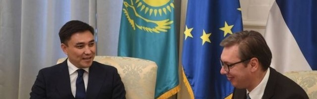 Vučić primio u oproštajnu posetu ambasadora Republike Kazahstan! Foto