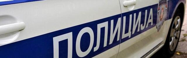 Surduličanin radnom mašinom srušio zid porodične kuće i pretio da će je zapaliti