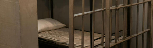 Недостатак ћелија оставио хиљаде осуђених на слободи у Холандији