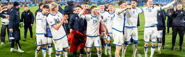 Fudbaleri tzv. Kosova pobedili Slovačku, pa slavili uz albanske zastave /GALERIJA/