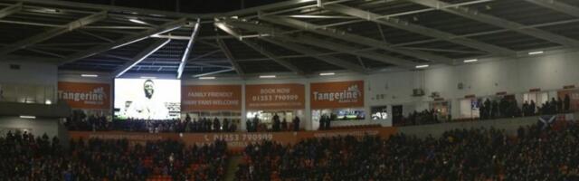 STRAŠNA TRAGEDIJA! Navijač umro tokom meča u Engleskoj - nije mu bilo spasa!