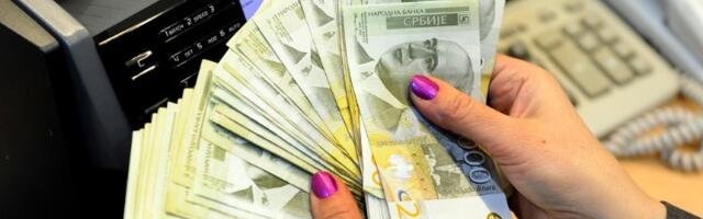 Plate u državnom sektoru veće nego kod privatnika: Najplaćeniji zaposleni u administraciji