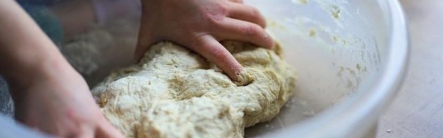 SAVET ISKUSNOG PEKARA! Evo koja količina suvog kvasca može da zameni sveži!